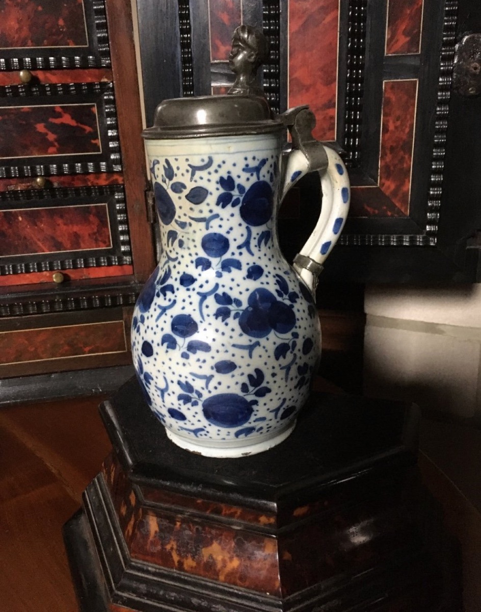 White And Blue Earthenware Pitcher Circa 1720 Delft.-photo-2