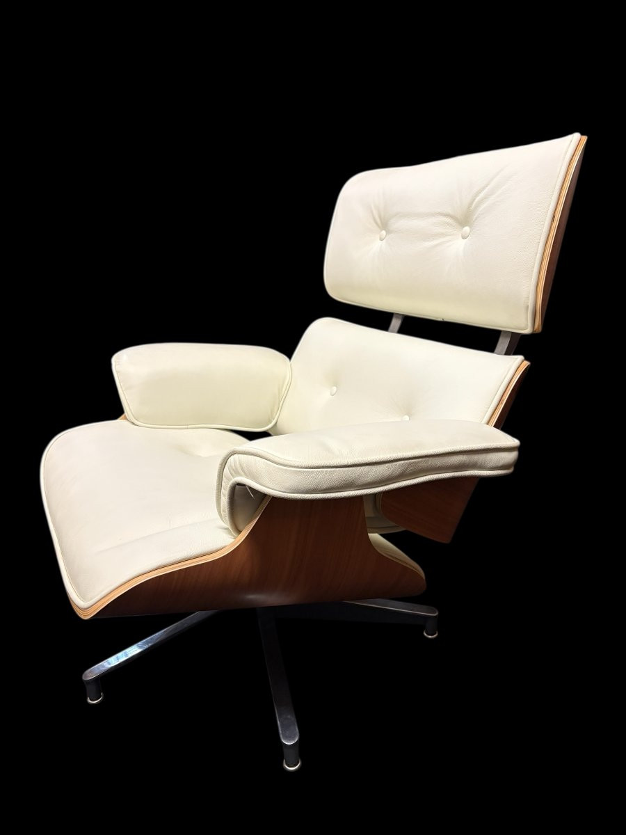 Eames Lounge Chair With Ottoman Footstool In White Leather With Ash Wood, 21st Century -photo-2