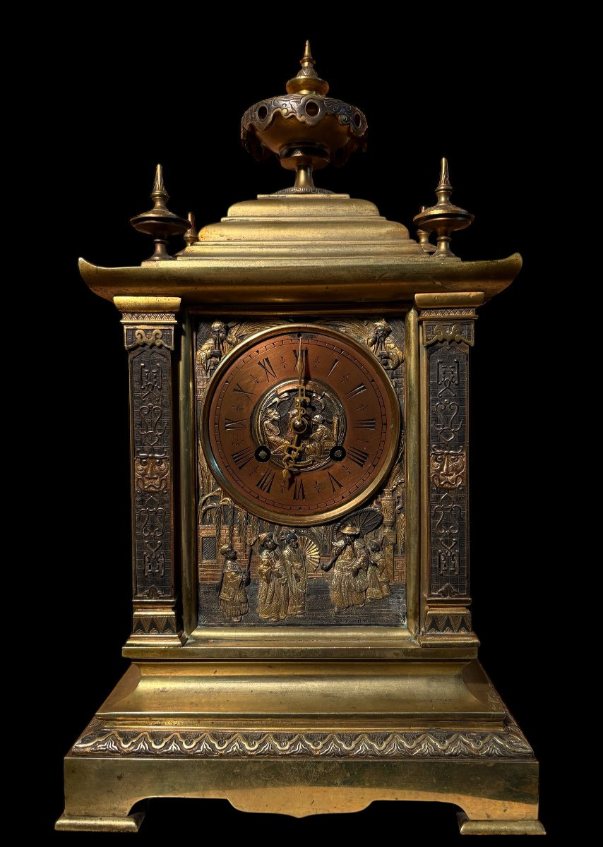 19th Century Japanese Style Bronze "pagoda" Clock Set.-photo-3