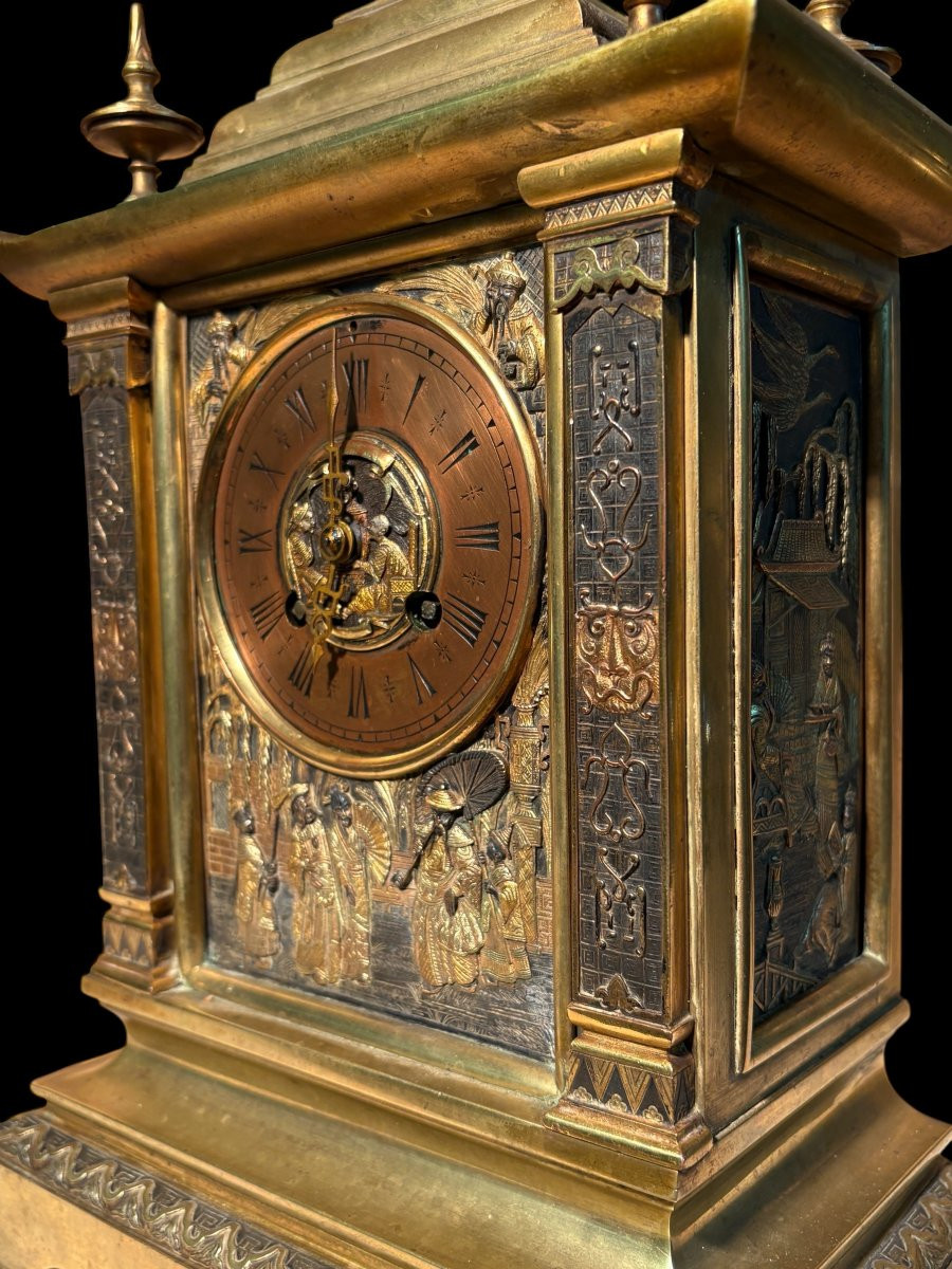 19th Century Japanese Style Bronze "pagoda" Clock Set.-photo-5