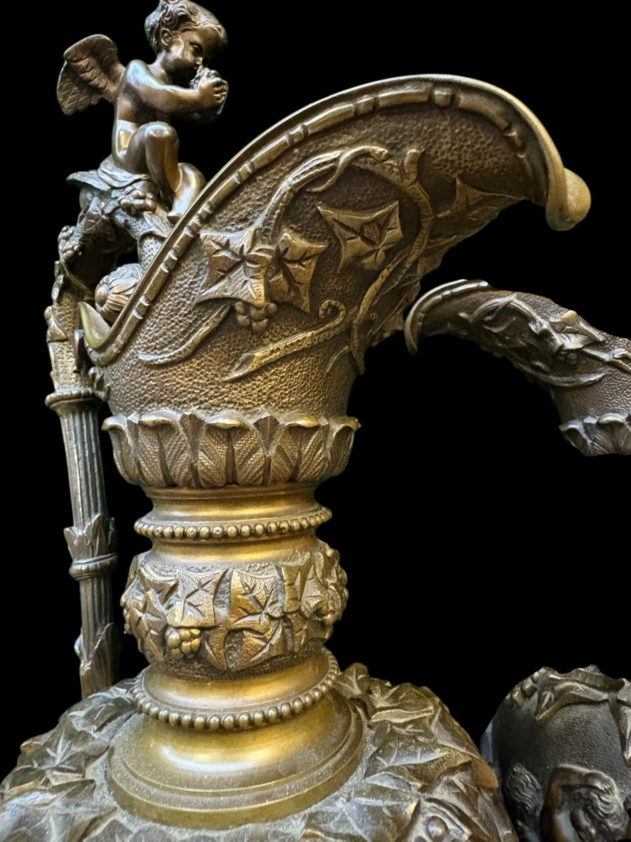 Paire de vases en bronze du XIXe siècle.-photo-6