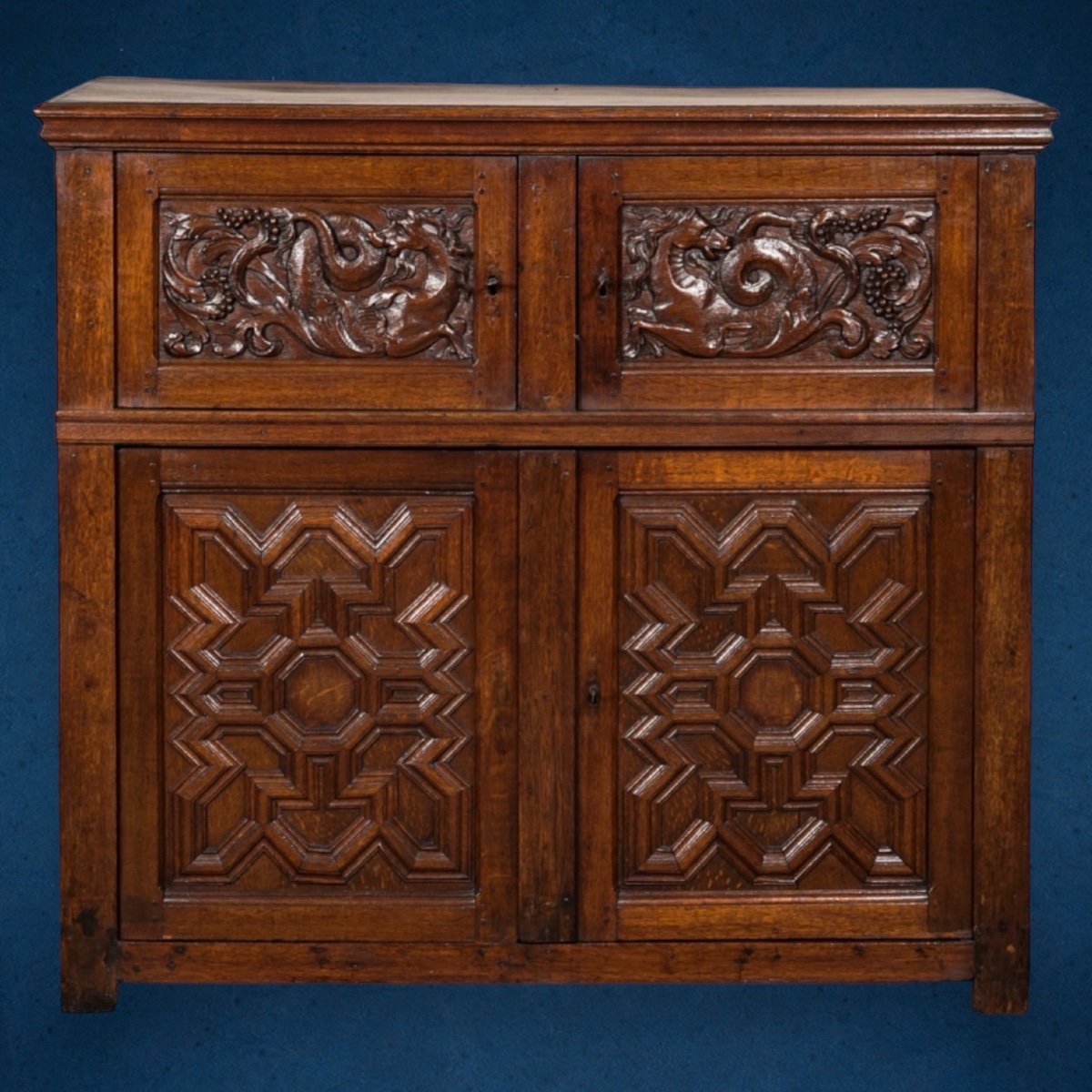 A 17th-century Oak Four-door Wardrobe -photo-2