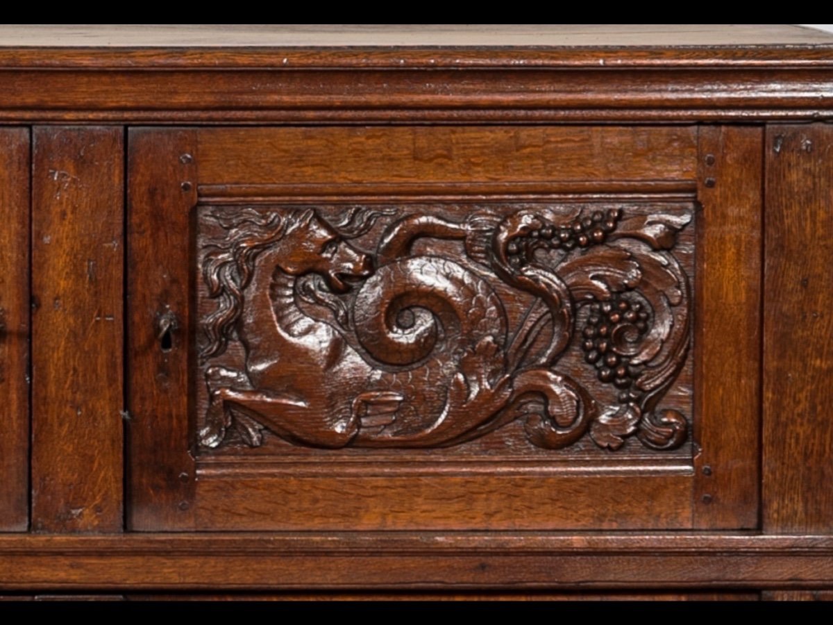 A 17th-century Oak Four-door Wardrobe -photo-7