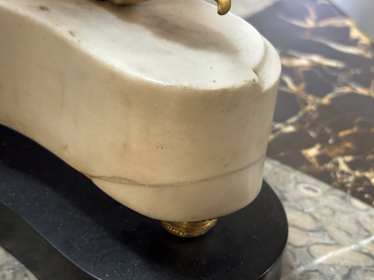 Beautiful Louis XVI Style Clock In Marble And Gilt Bronze, 18th Century.-photo-4