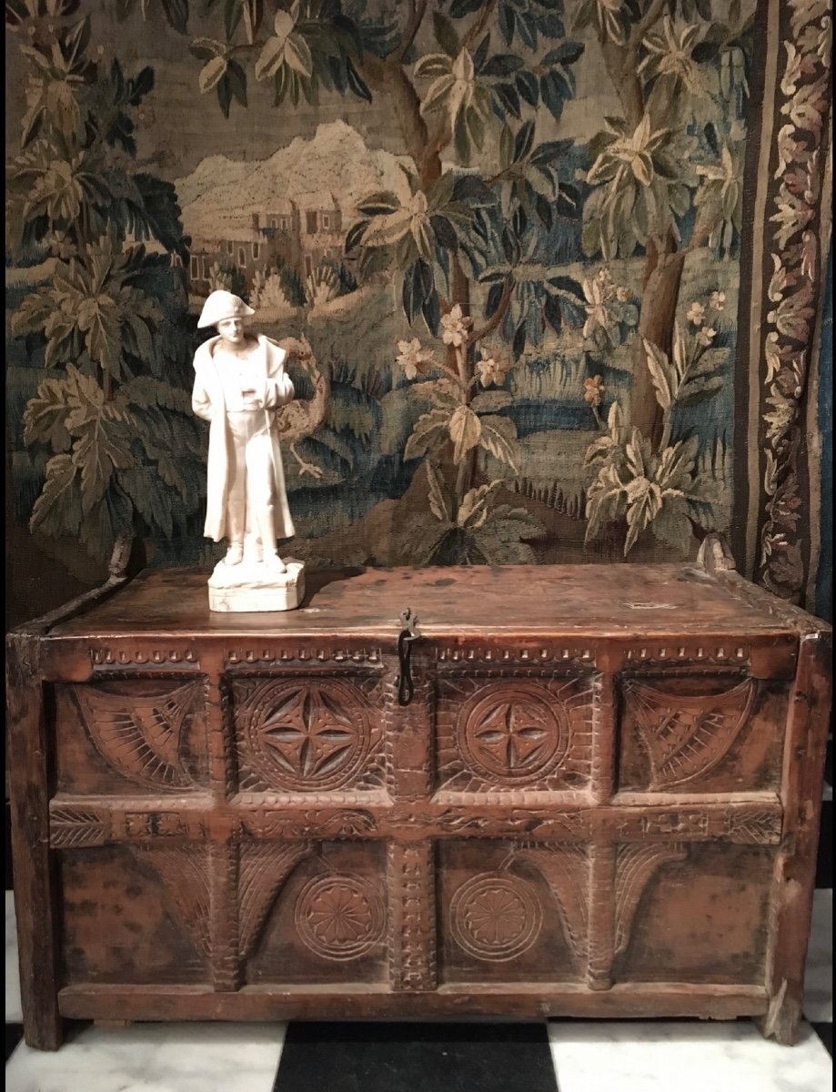 Chest With Egyptian Motifs, 19th Century 