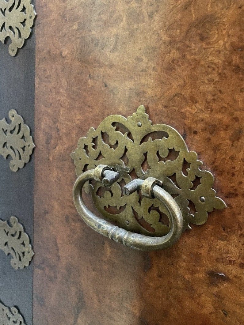 Cabinet For The Art Collection (colonial)-photo-5