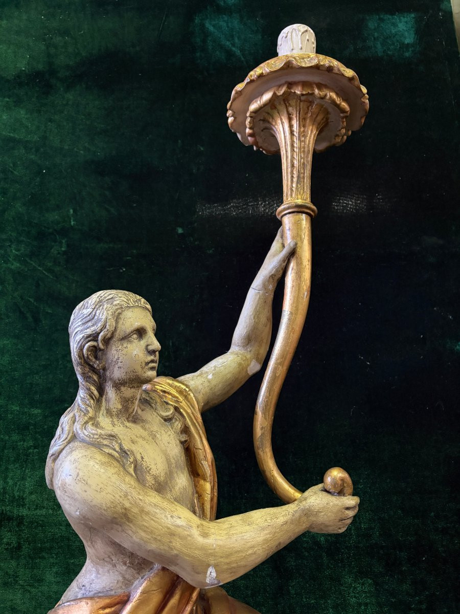 Paire de grandes sculptures / torchères en bois polychrome/doré du XVIIIe siècle.-photo-2