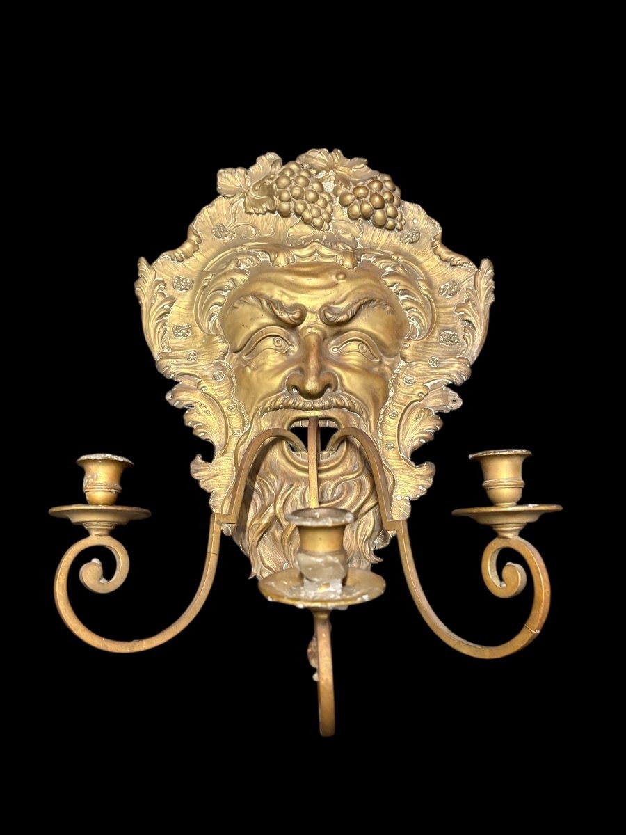 Grande applique murale « Bacchus » en cuivre et laiton du XVIIIe siècle.-photo-2