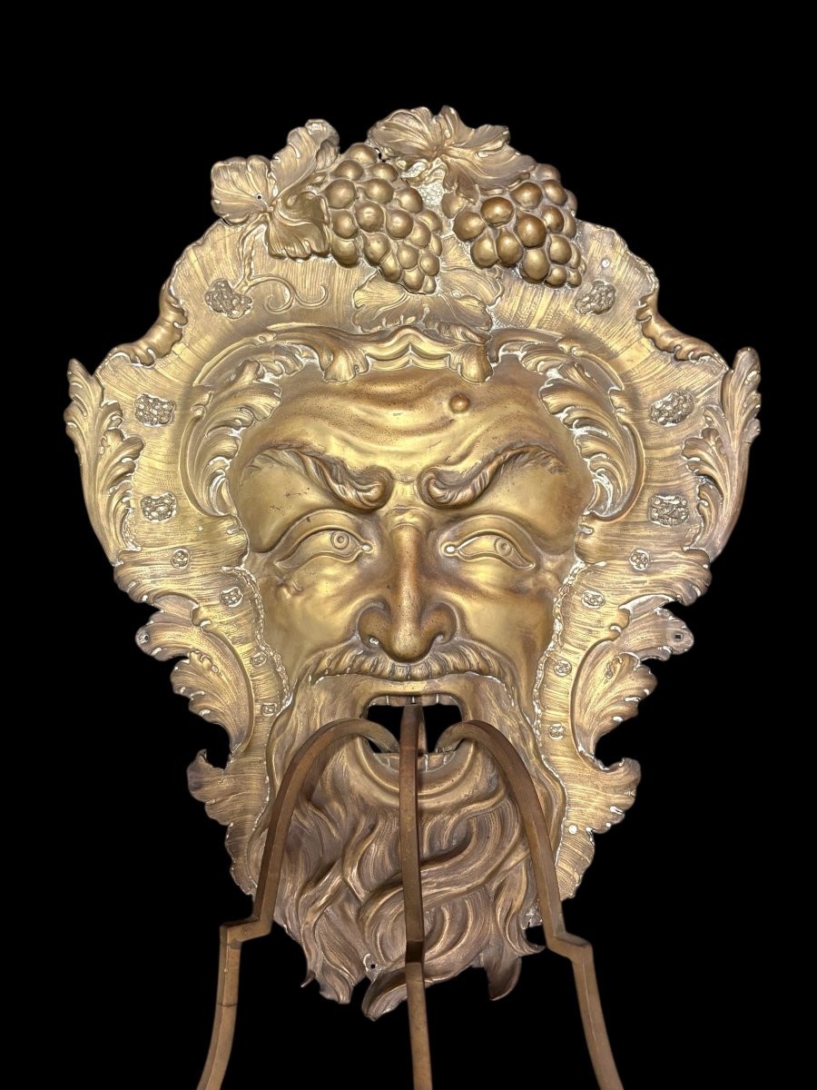 Grande applique murale « Bacchus » en cuivre et laiton du XVIIIe siècle.-photo-3