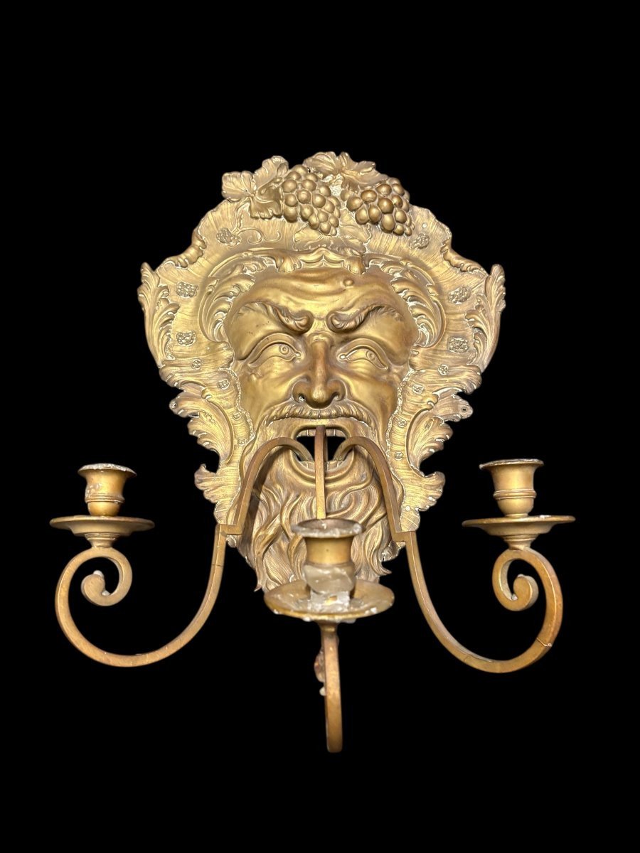 Grande applique murale « Bacchus » en cuivre et laiton du XVIIIe siècle.-photo-1
