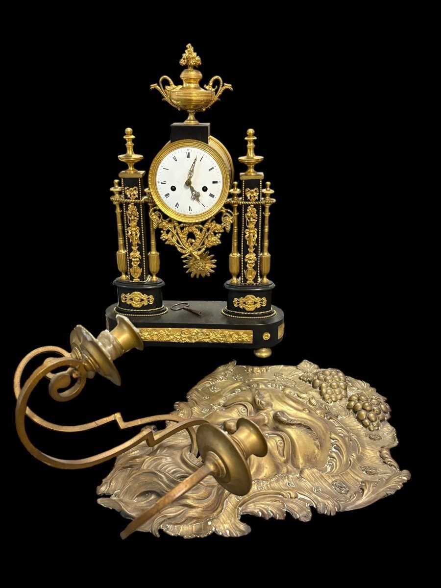 Grande applique murale « Bacchus » en cuivre et laiton du XVIIIe siècle.-photo-6