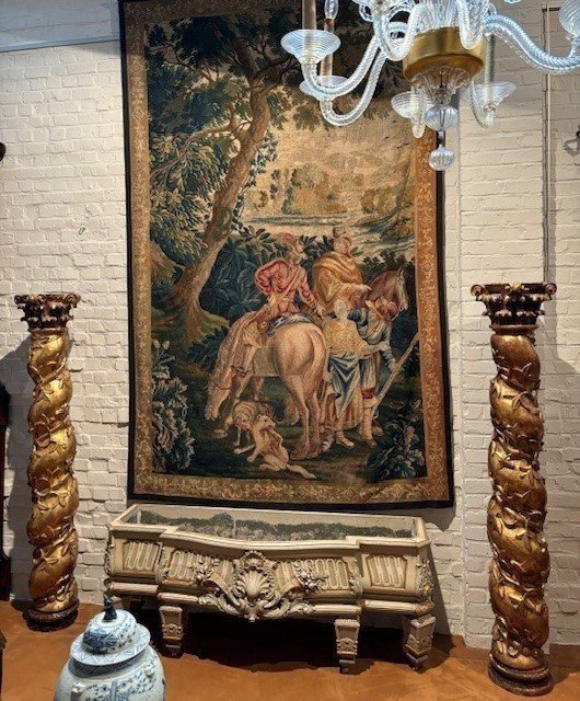 Pair Of Large Twisted Columns With Capitals, Early 17th Century.-photo-3