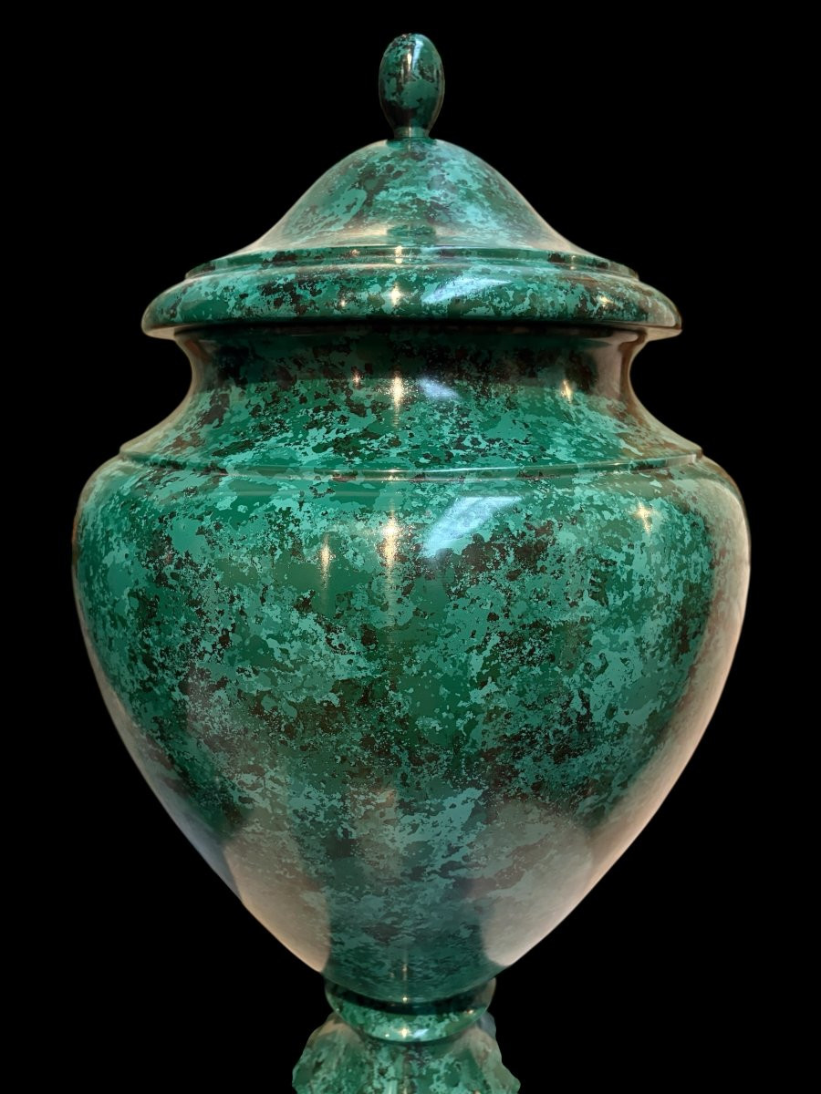 Paire de vases ( 70 cm ) en bois peints à l'imitation du Malachite 20ème.-photo-7