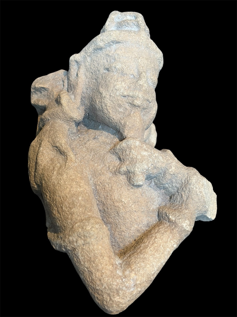 Fragment d’un temple hindou indien du XIe-XIIe siècle -photo-5