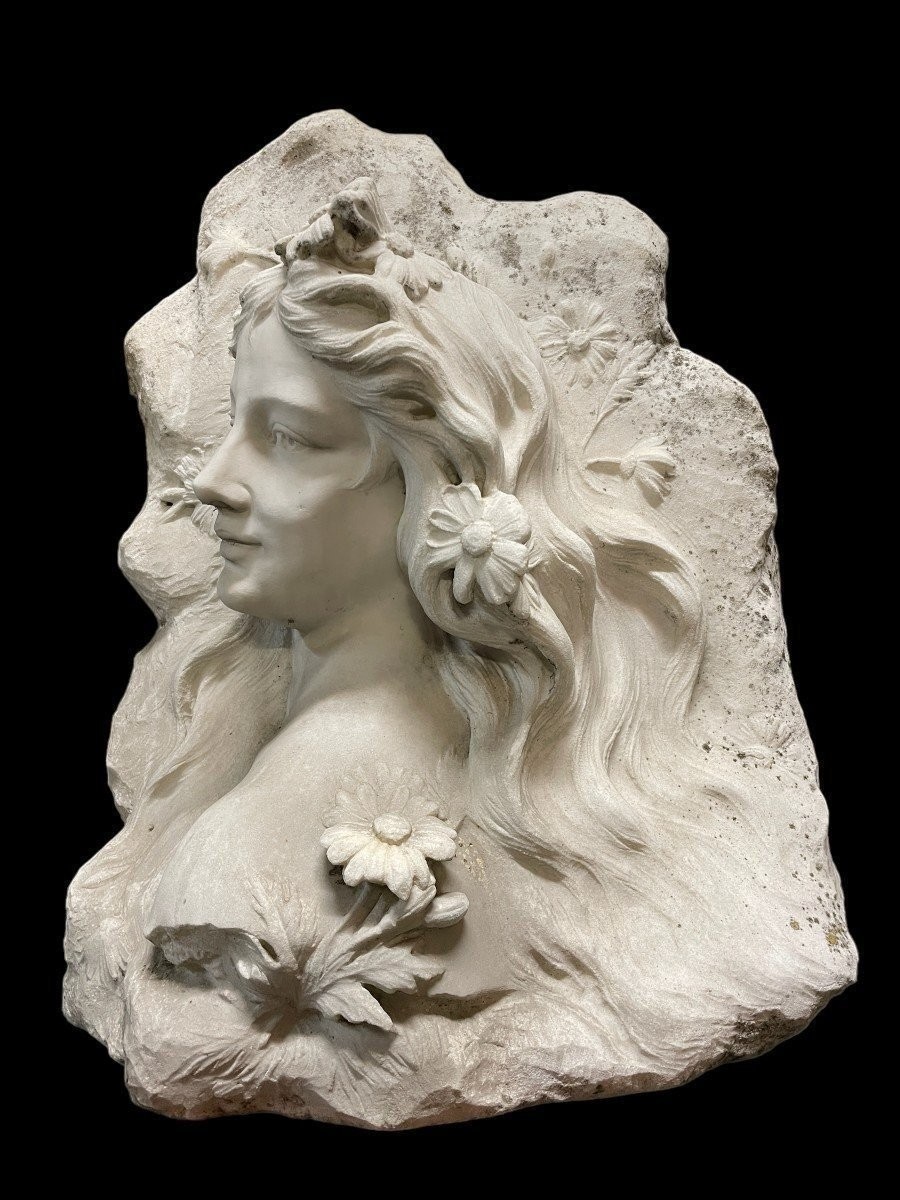 Sculpture Art Nouveau En Marbre Blanc Représentant Une Jeune Femme.-photo-8
