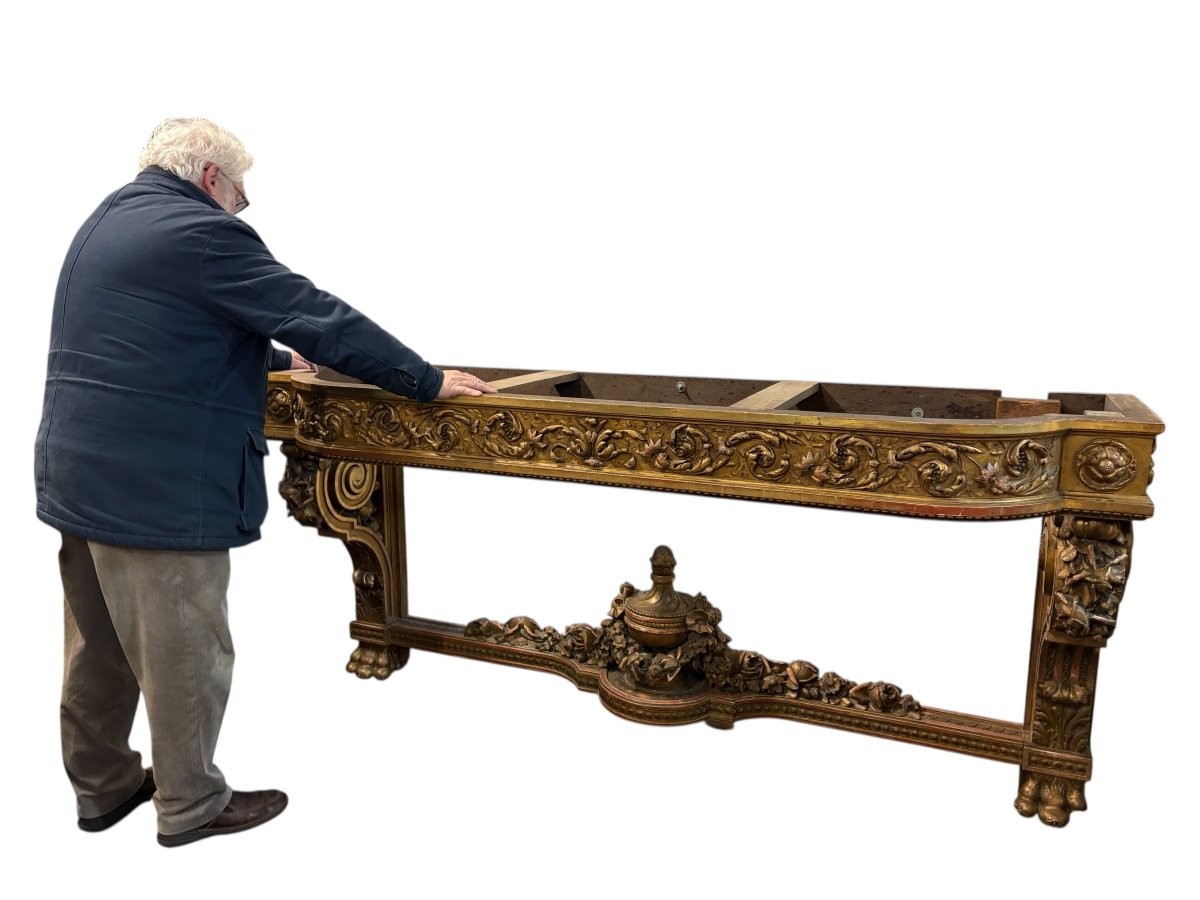 Très grande console de château ( 230 cm ) de style Louis XVI en bois doré du XIXe siècle .-photo-7