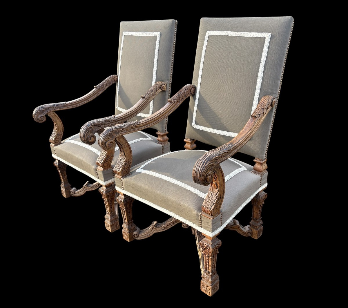 Paire de grands fauteuils en chêne de style Régence 19ème.-photo-3