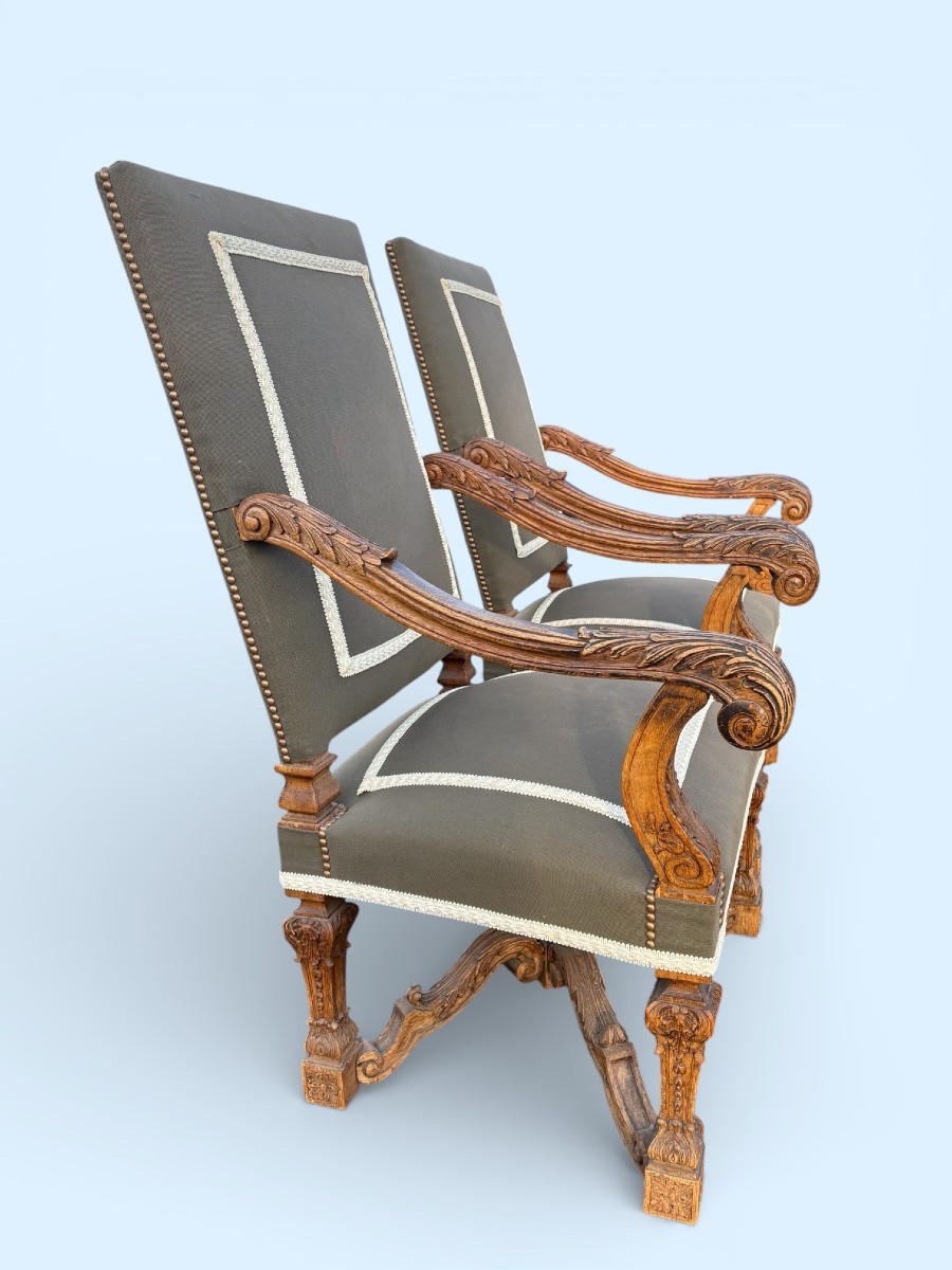 Paire de grands fauteuils en chêne de style Régence 19ème.-photo-8