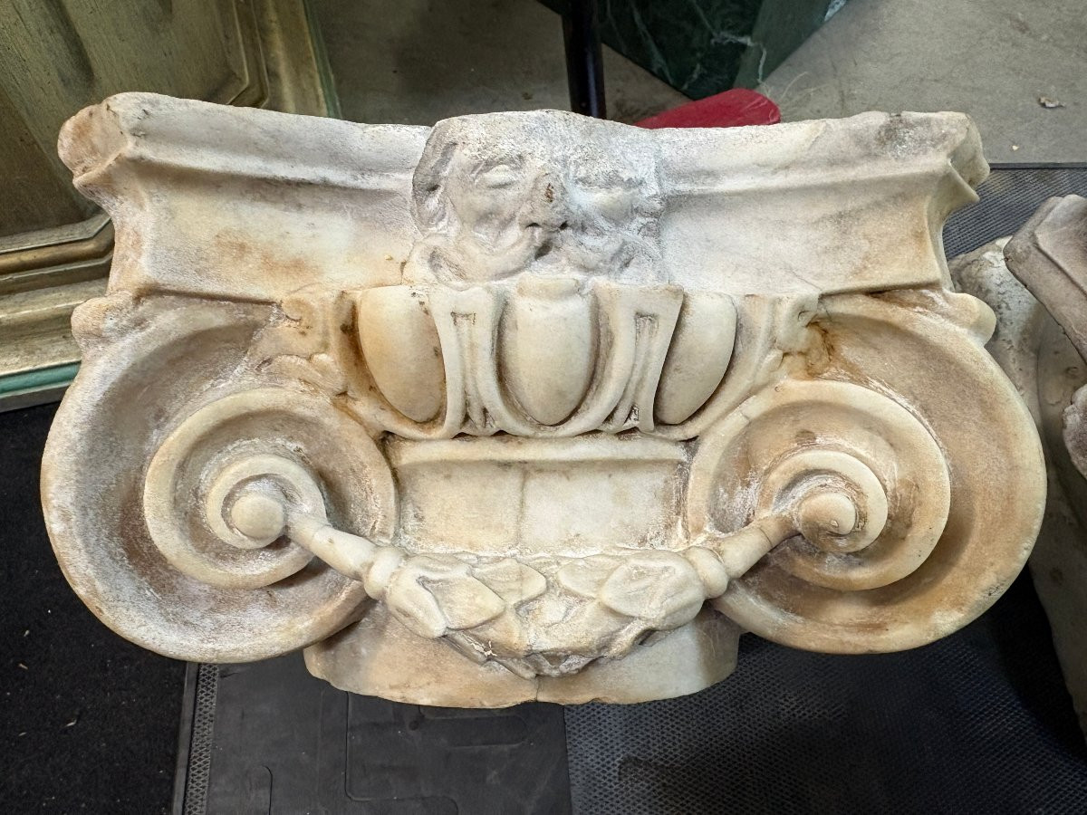17th Century Renaissance Marble Fireplace.-photo-1