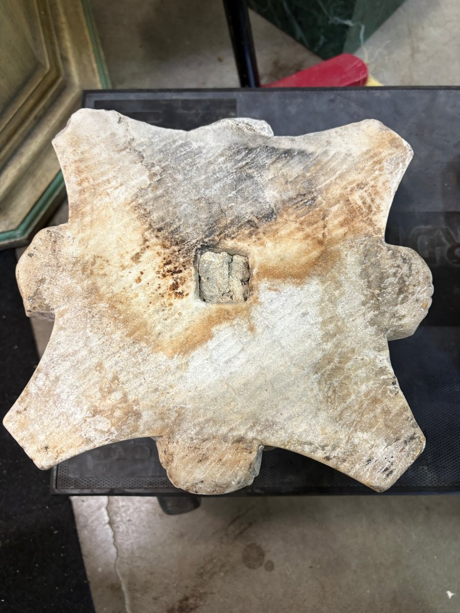 17th Century Renaissance Marble Fireplace.-photo-3