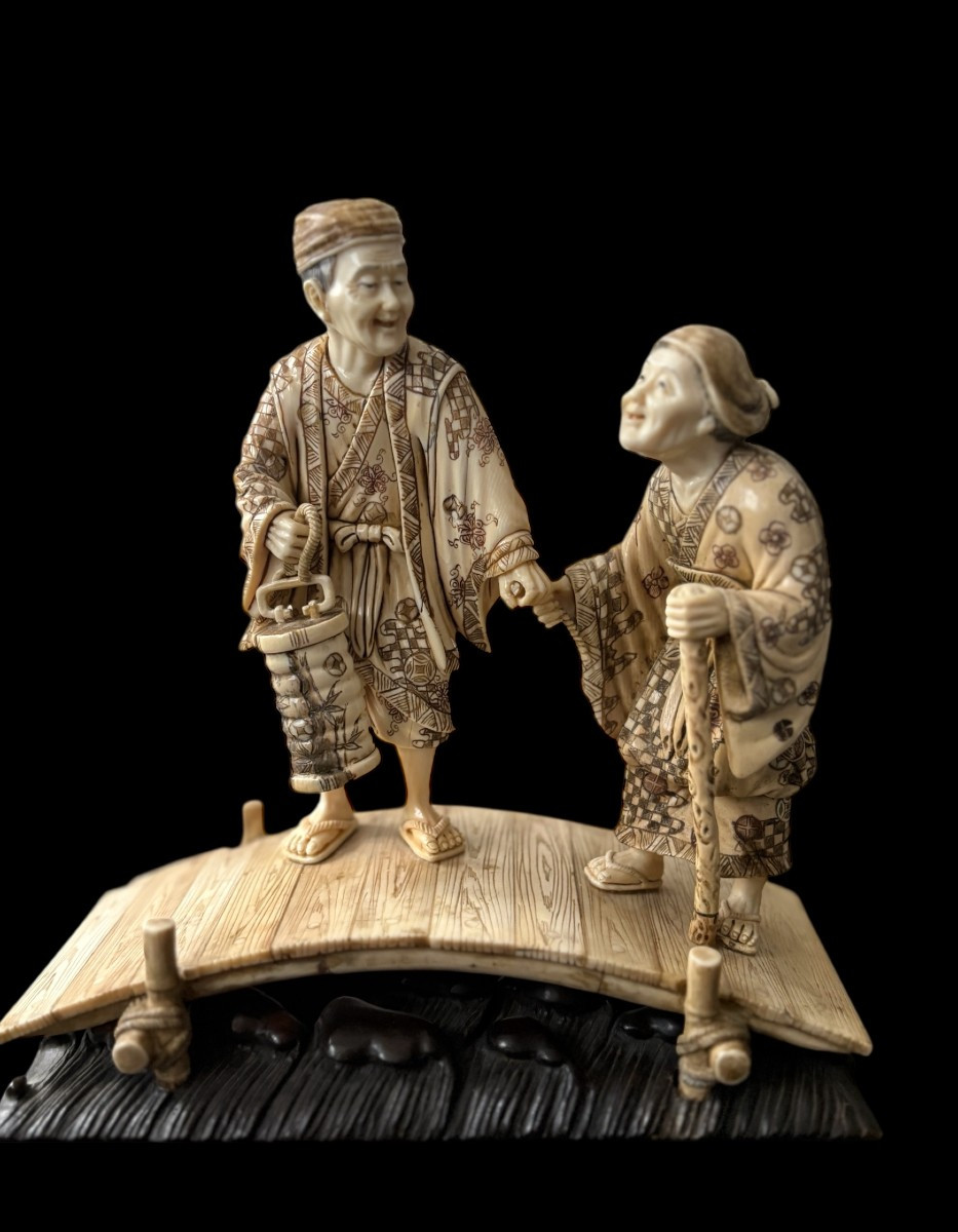 Jolie sculpture en ivoire, Chine, XIXe siècle