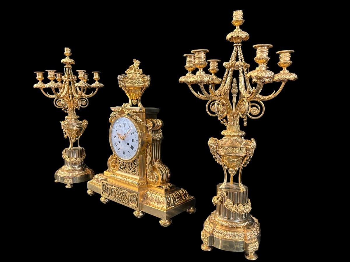 Large Louis XVI Style Gilt Bronze Mantel Set, 19th Century.-photo-4