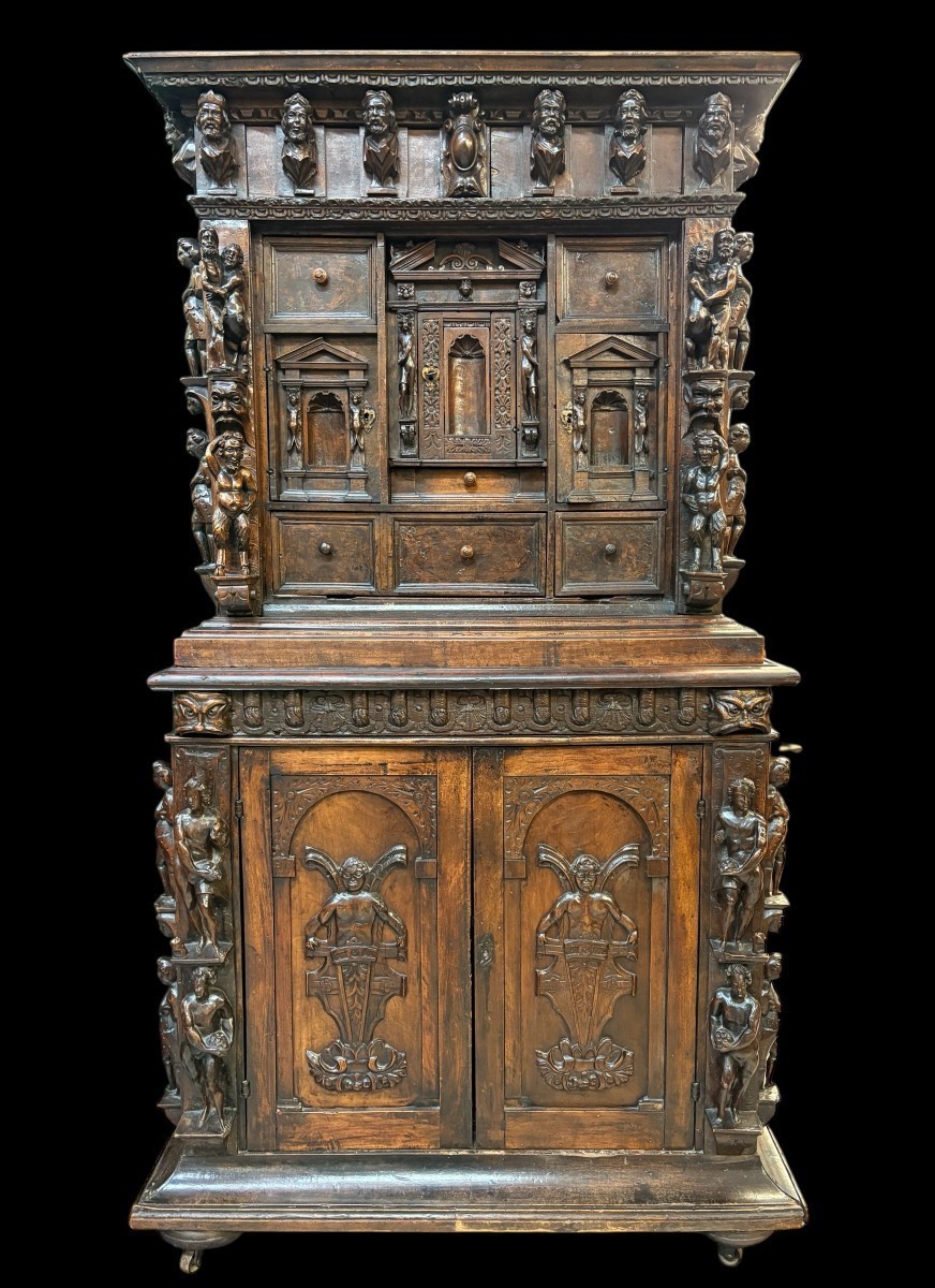 Meuble Italien d'époque Renaissance en noyer du XVIe siècle.-photo-2