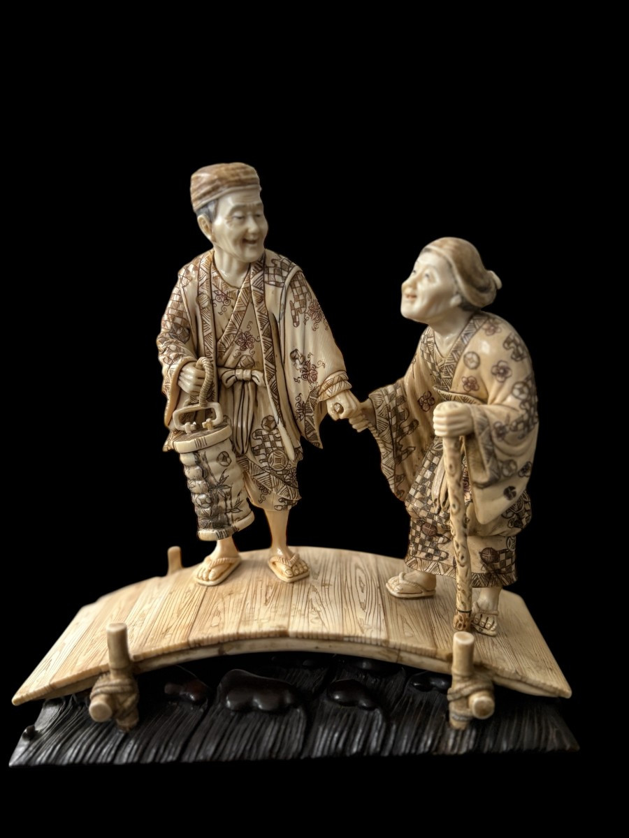 Beautiful Ivory Sculpture, China, 19th Century