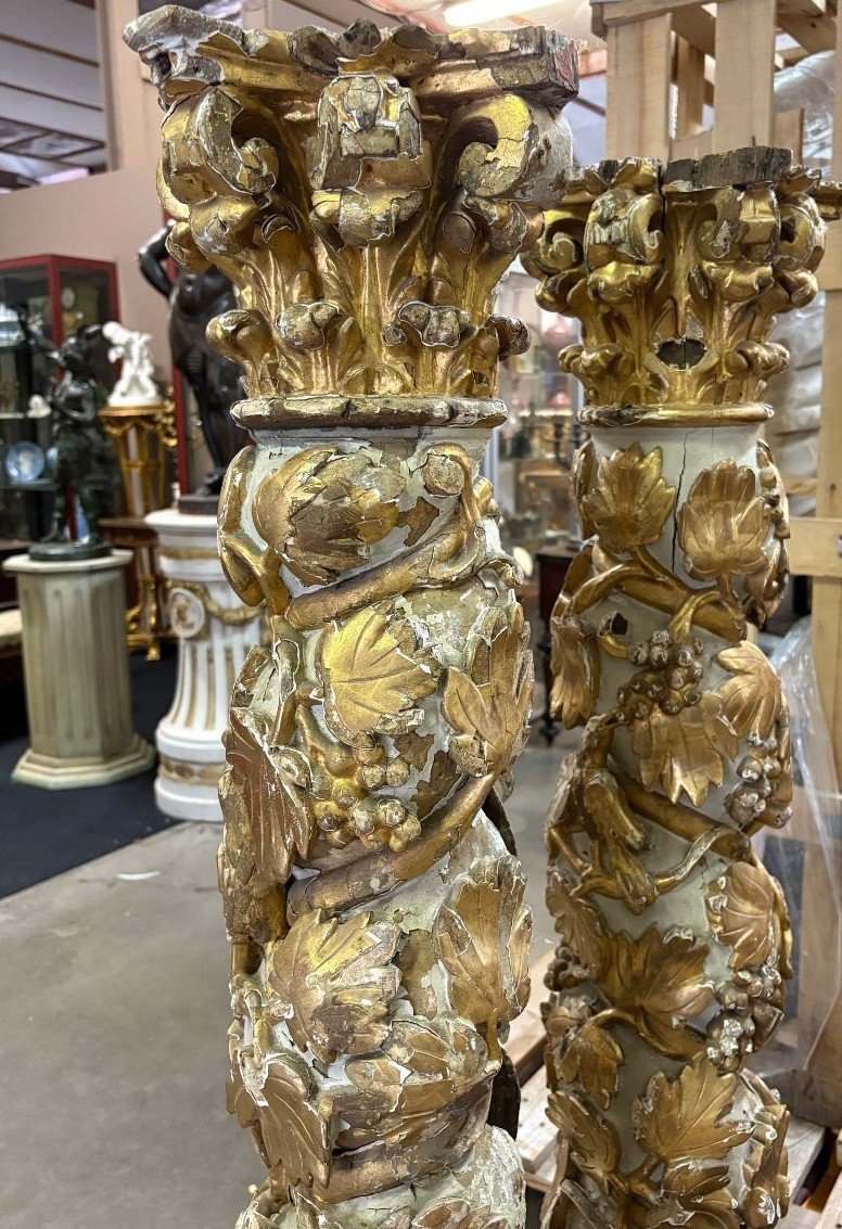 Paire de colonnes torsadées baroques du XVIIe siècle.-photo-5