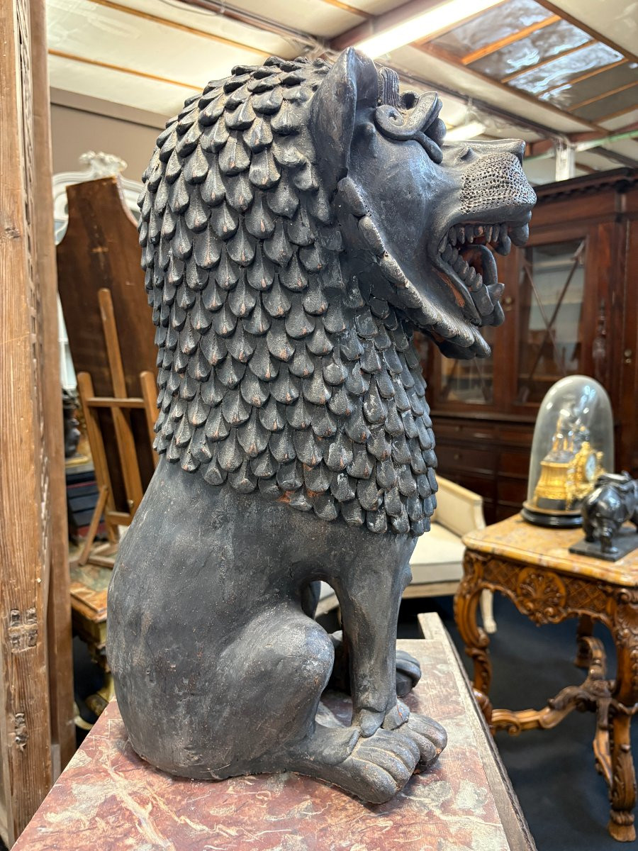 Decorative Oriental Lion In Terra Cotta, Late 19th Century.-photo-3
