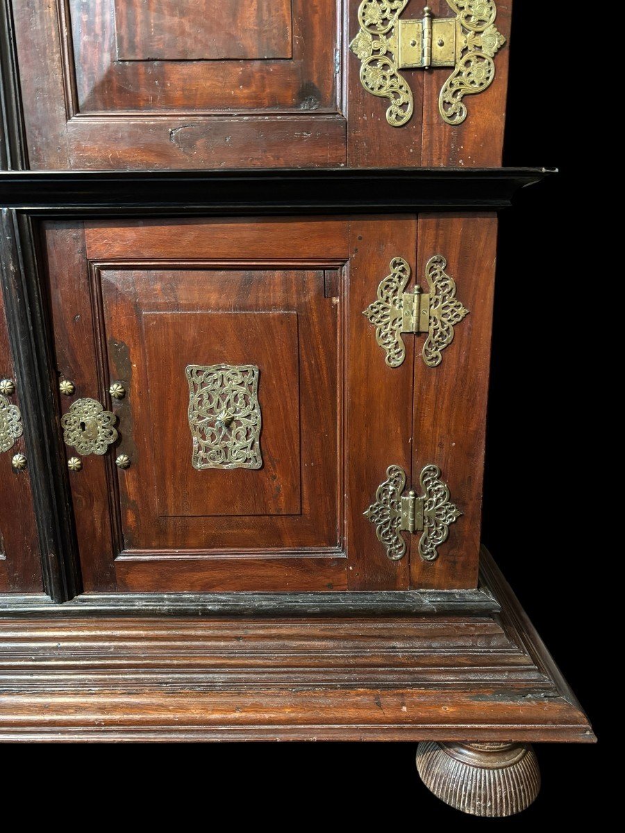 Meuble 4 portes Colonial avec ferrures en bronze 18ème.-photo-7