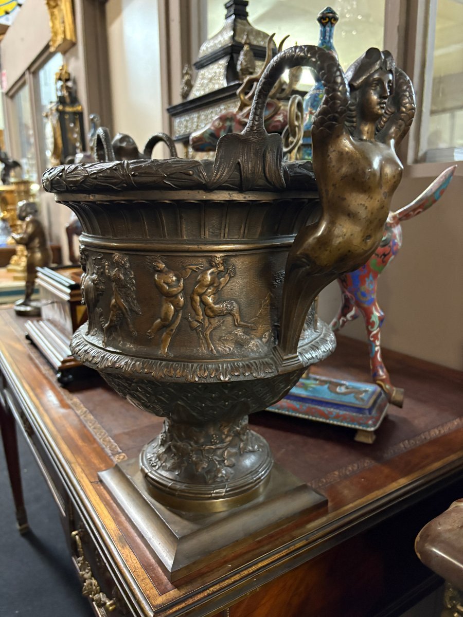 Grand vase " Médicis " en bronze patiné brun avec un cortège de Bacchus 19ème.-photo-6