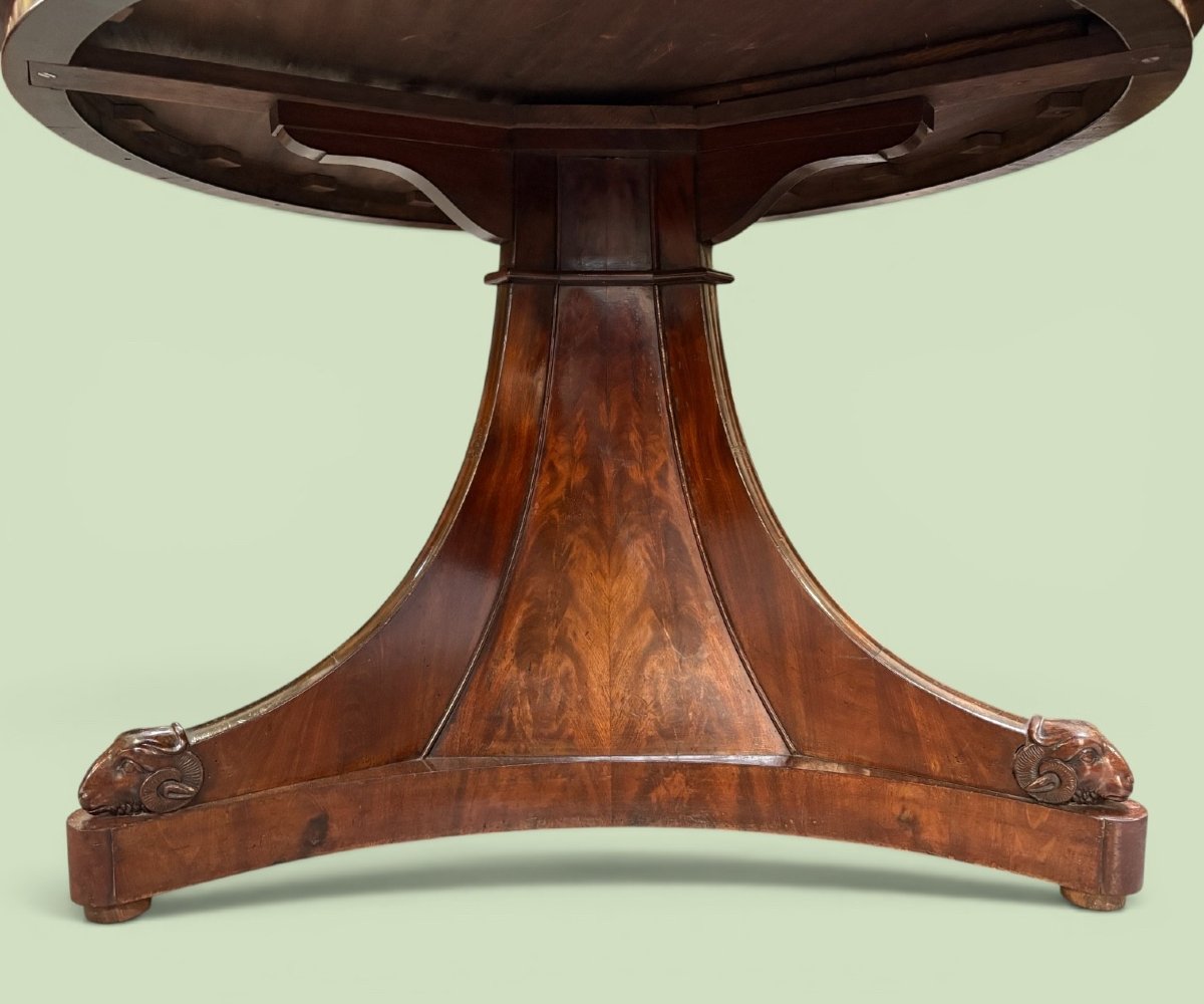 A Beautiful 19th-century Charles X-style Mahogany Pedestal Table.-photo-4
