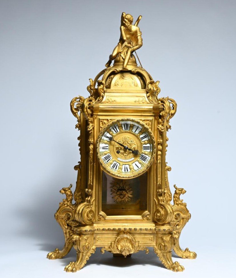 Grande Pendule En Bronze Doré Et Verre Taillé Du 19ème ( 80 Cm ).
