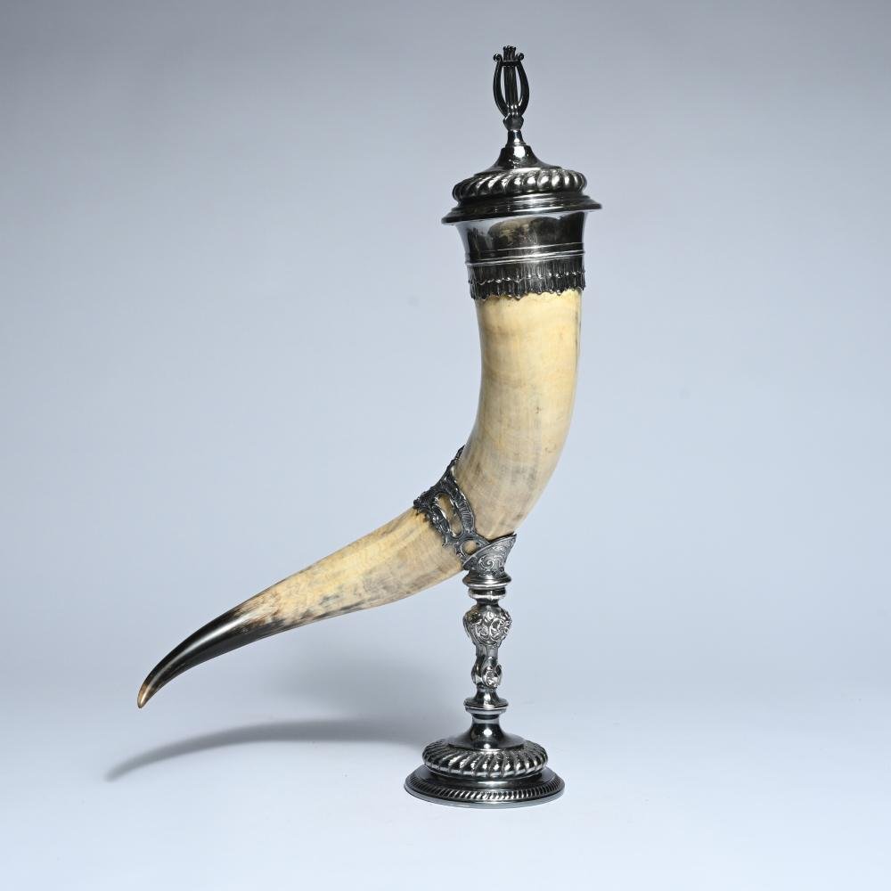 2 Decorative Drinking Horns On A Silver Base, Late 19th Century-photo-2