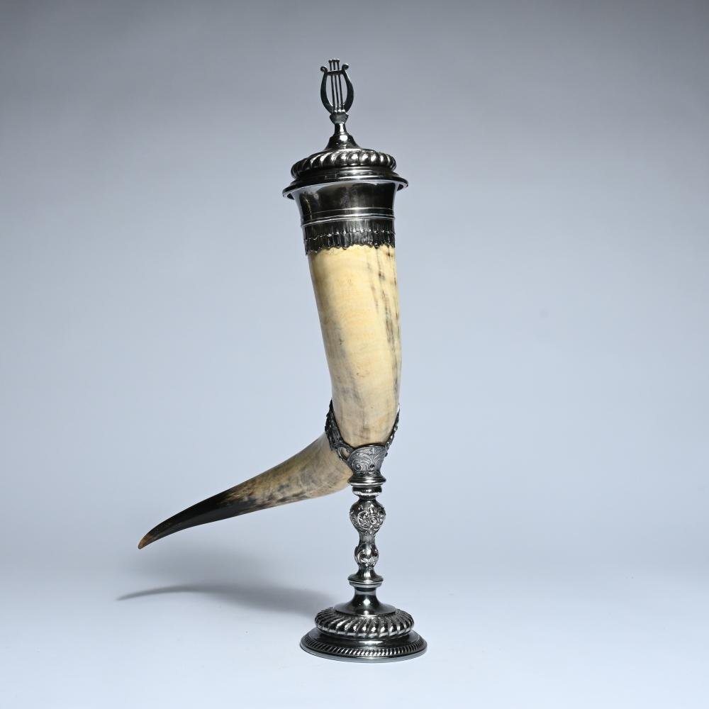 2 Decorative Drinking Horns On A Silver Base, Late 19th Century-photo-1