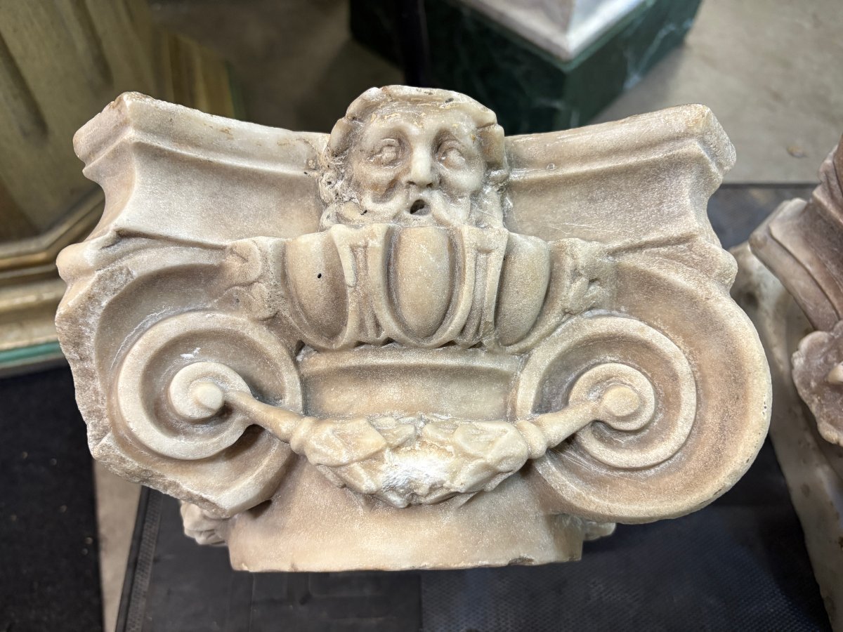 17th-century Renaissance Marble Fireplace.-photo-3
