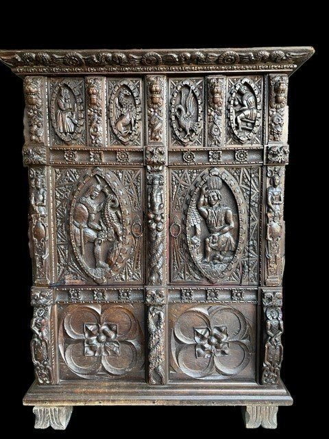 Meuble écossais Spécial En Chêne De Style Renaissance ,début 19ème.-photo-8