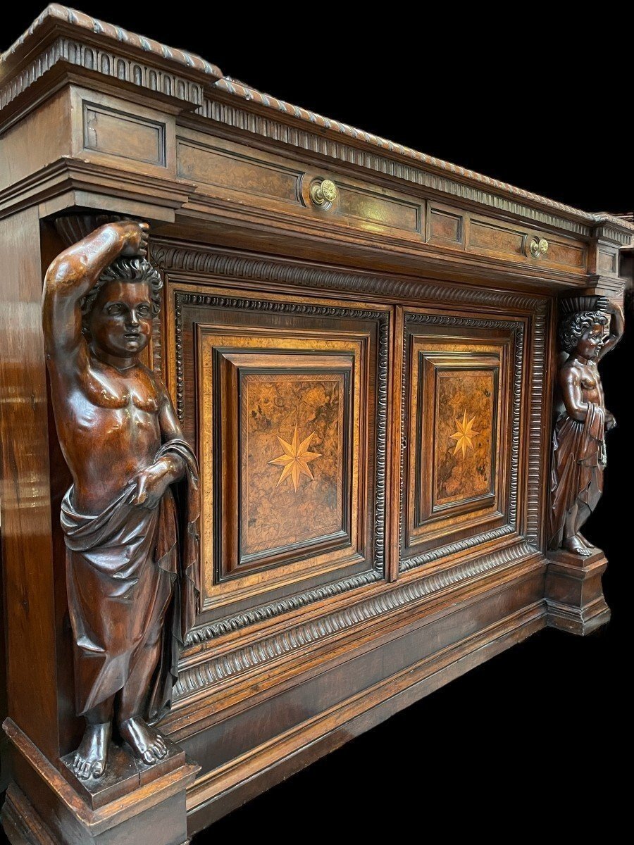 Special Cabinet With Two Large Walnut Sculptures, 19th Century.-photo-2