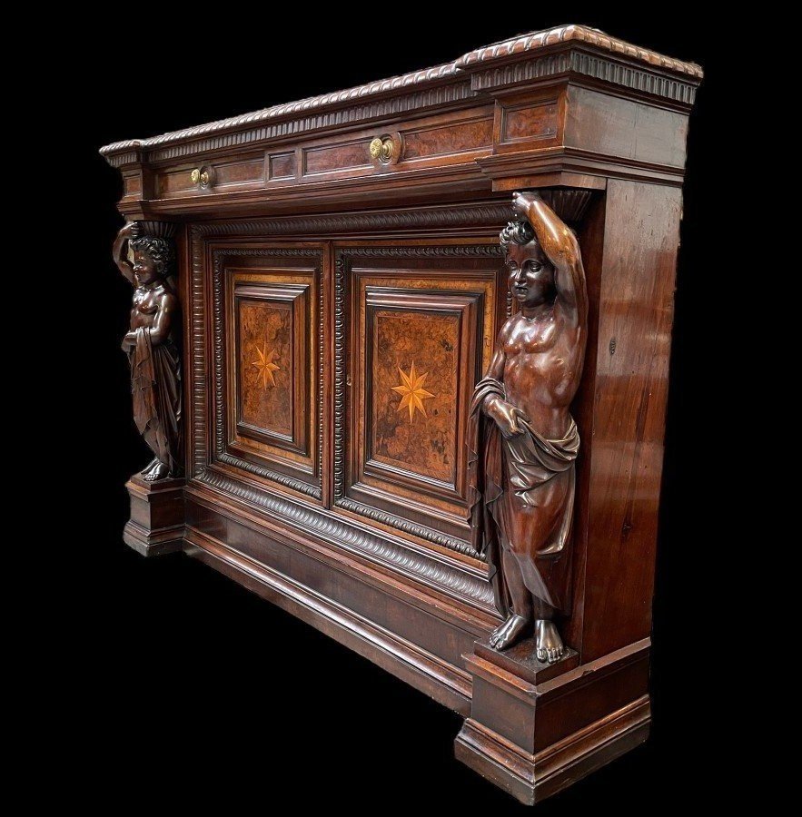 Special Cabinet With Two Large Walnut Sculptures, 19th Century.-photo-3