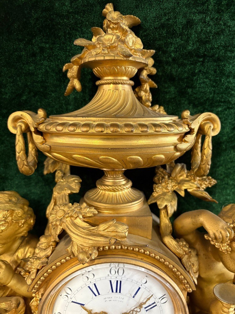 Grand garniture de cheminée en bronze doré. Paris, XIXe siècle.-photo-1