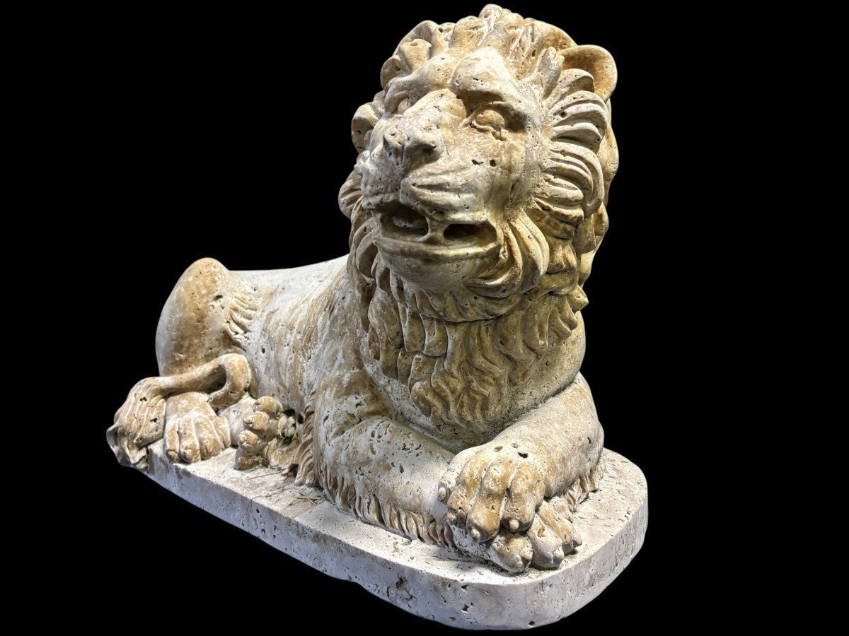 Large Renaissance-style Lion Sculpture In Travertine, 20th Century (61 Cm)-photo-3