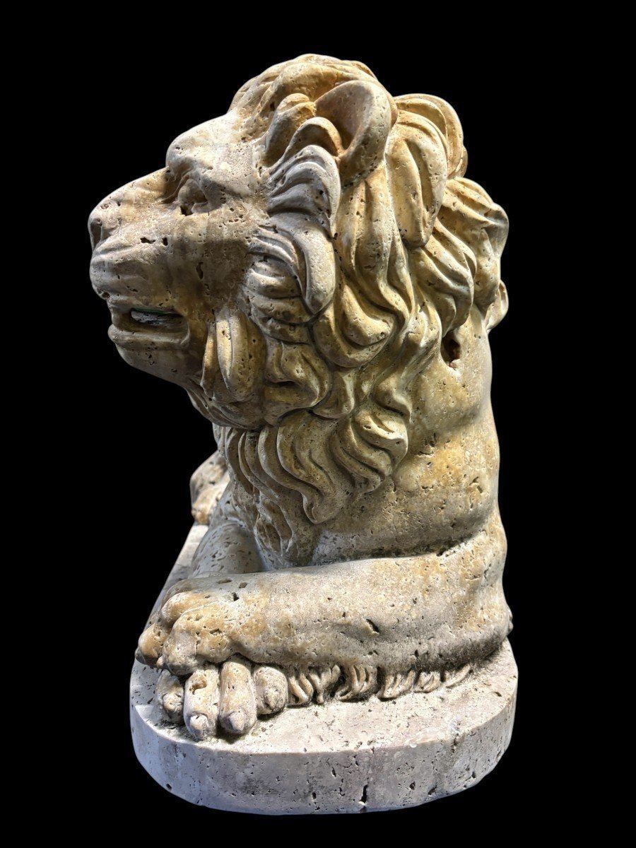 Large Renaissance-style Lion Sculpture In Travertine, 20th Century (61 Cm)-photo-4