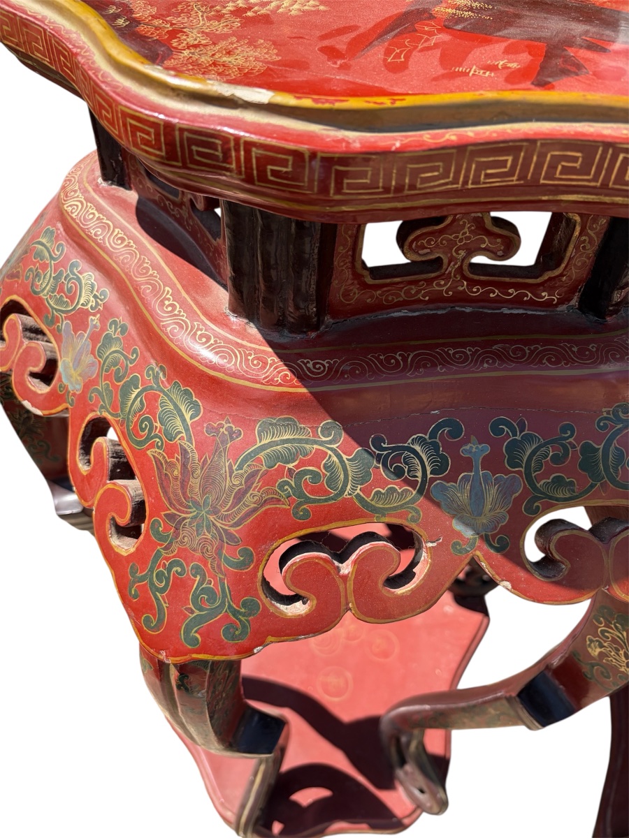 A Set Of Chinese Tables In Red And Gold Lacquer -photo-4