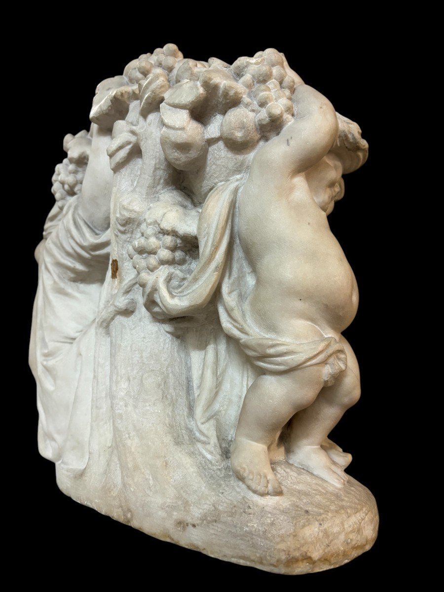 19th-century Carrara Marble Sculpture Entitled ‘woman And Putti Carrying Baskets Of Fruit’.-photo-4