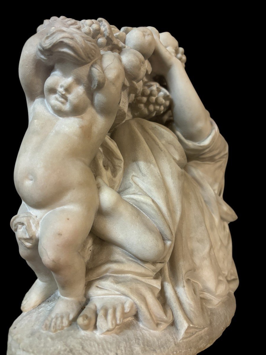 19th-century Carrara Marble Sculpture Entitled ‘woman And Putti Carrying Baskets Of Fruit’.-photo-1