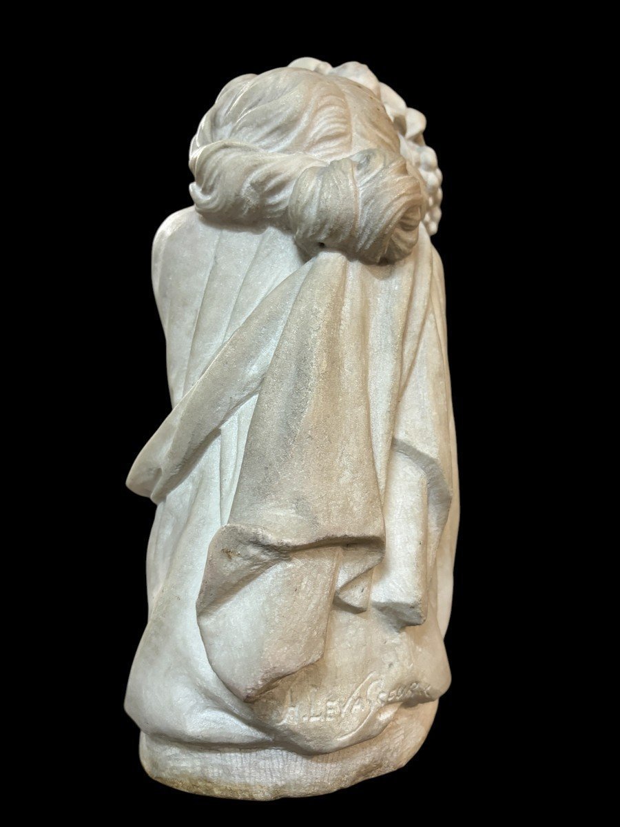 19th-century Carrara Marble Sculpture Entitled ‘woman And Putti Carrying Baskets Of Fruit’.-photo-4