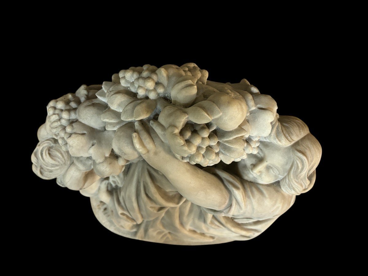 19th-century Carrara Marble Sculpture Entitled ‘woman And Putti Carrying Baskets Of Fruit’.-photo-6