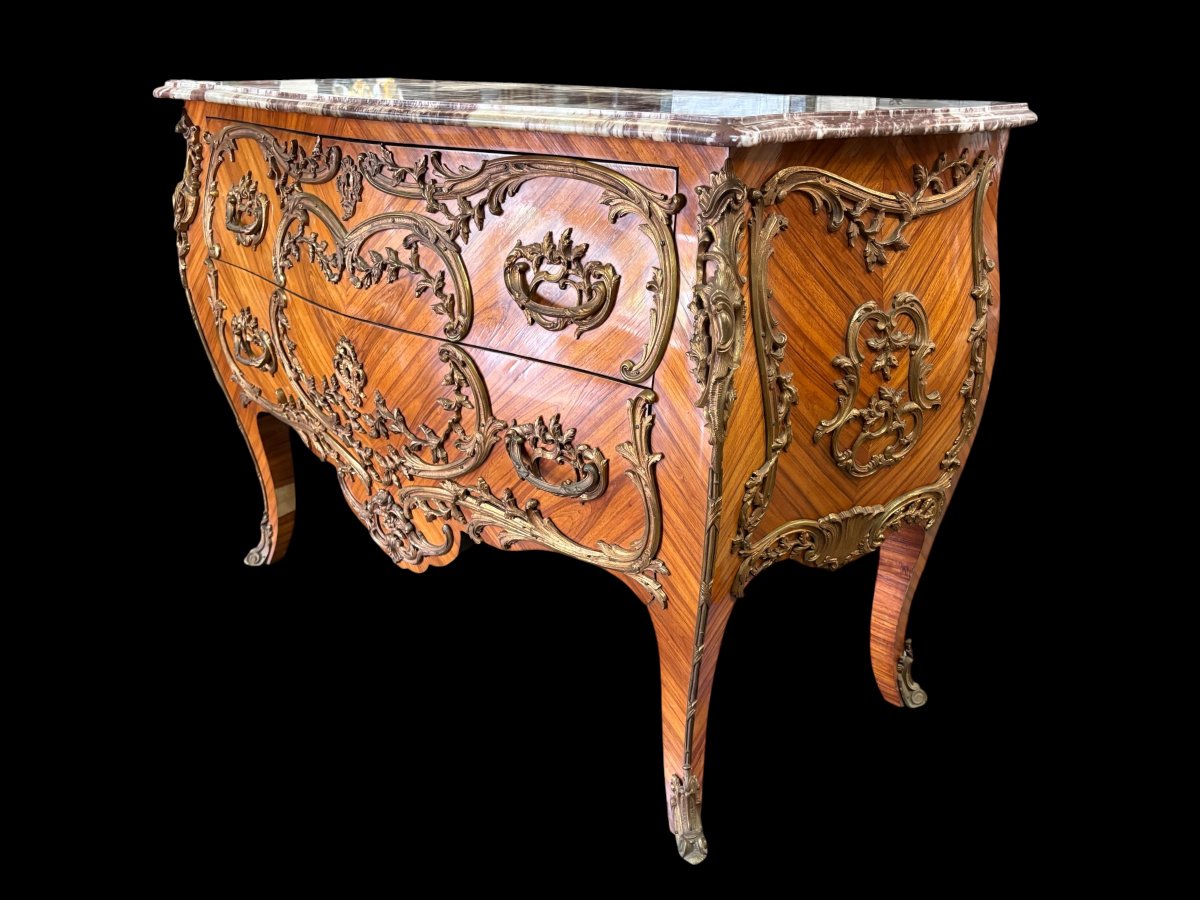 Elegant Curved Chest Of Drawers With Bronze Hardware, 1920.-photo-3