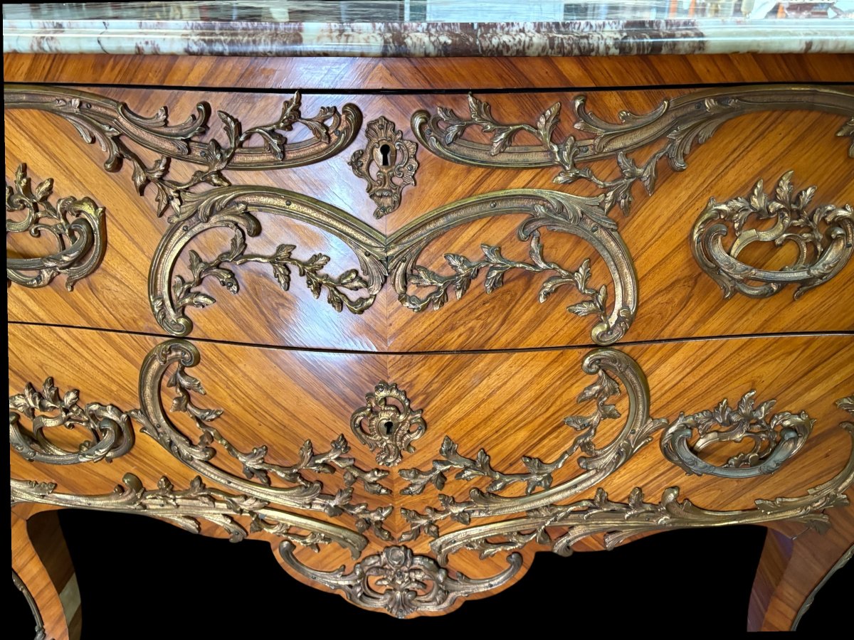 Elegant Curved Chest Of Drawers With Bronze Hardware, 1920.-photo-4